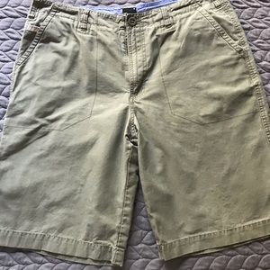 Men’s cargo shorts